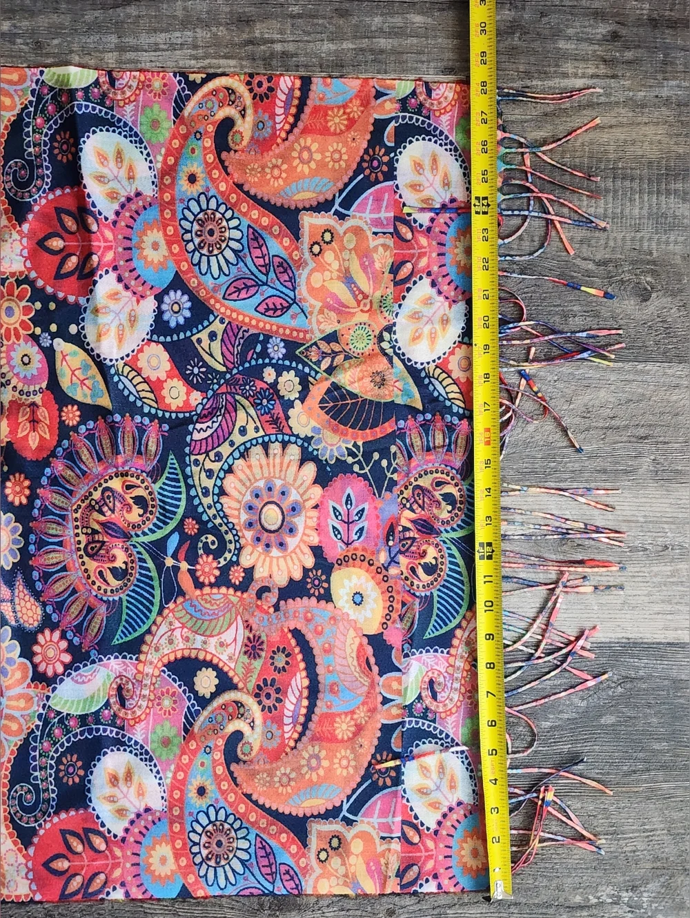Squares with Concentric Circles by Wassily Kandinsky | Reversable Scarf - Picture 7 of 9